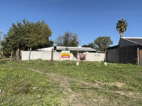 Lote en Esquina de Arenales y Amirante Brown