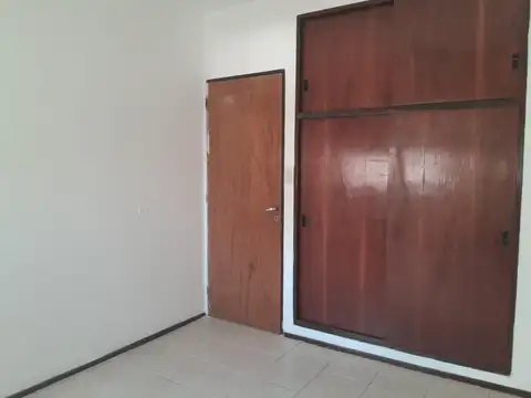 Departamento en Alquiler 42 años