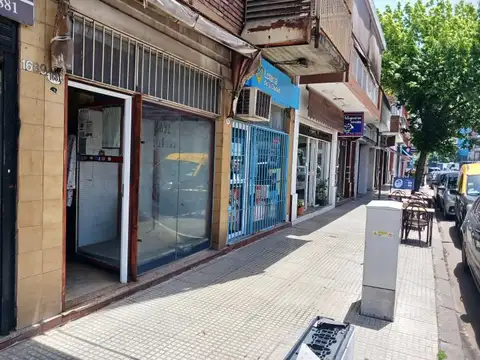 Local en Venta en Mataderos, USD 100.000