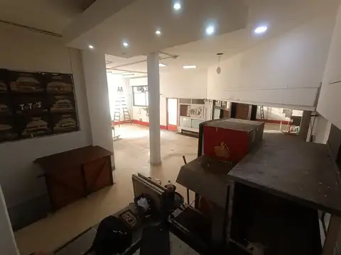 Local en Venta 59 años