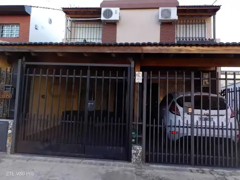 PH Dúplex en Venta 3 Ambientes en Haedo Norte - Apto Crédito Cochera para 2 Autos y parrilla