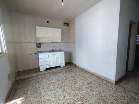 Depto Tipo Casa en Alquiler de 2 dormitorios