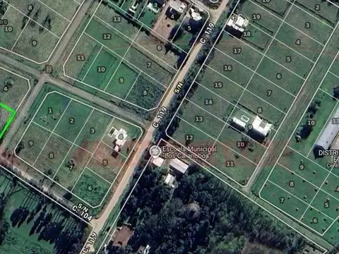 TERRENO EN ESQUINA CON GRAN UBICACIÓN EN MERCEDES