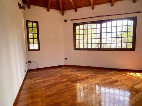 Casa en Venta en Barrio España y Hospitales, USD 135.000