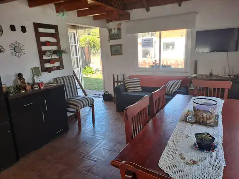 VENTA CASA COUNTRY RODA AMPLIO JARDIN COCHERA