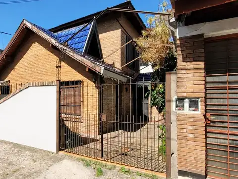 Venta Casa 4 amb Palomar Garage Apto crédito
