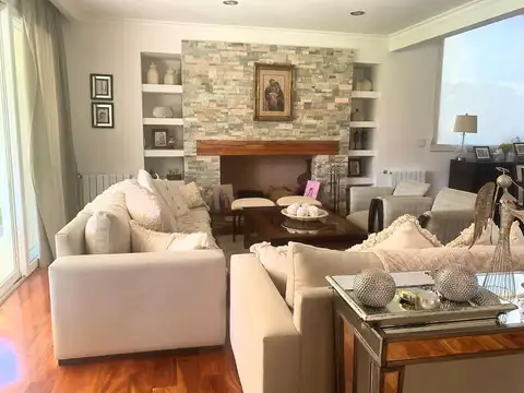 Casa en Alquiler en Ayres De Pilar, USD 4.500