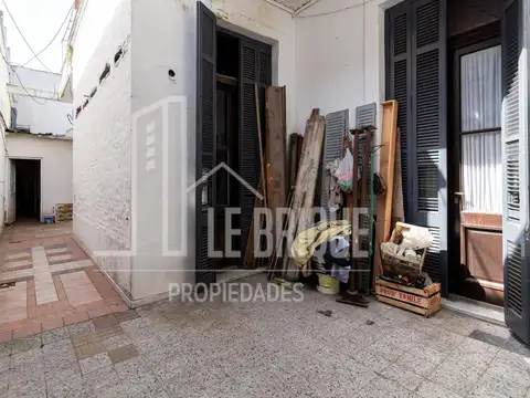 Terreno en Venta en Paternal, USD 150.000