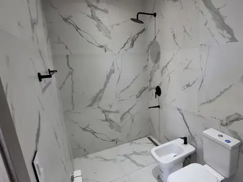 CASA A ESTRENAR- BARRIO LA ALAMEDA
