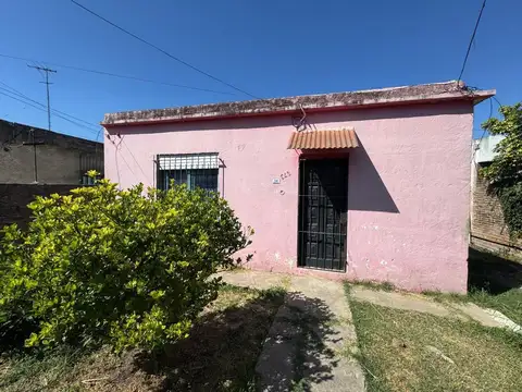 VENTA CASA A REFACCIONAR APTO CREDITO MARCOS PAZ 