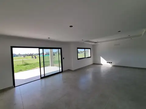 Casa en Venta al Oeste