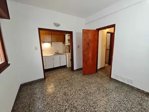 VENTA DEPTO 1 DORMI APTO PROFESIONAL RICCHERI 35