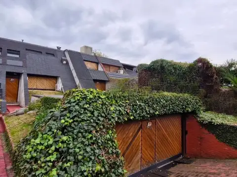 Casa en Venta en Ituzaingo, USD 456.000