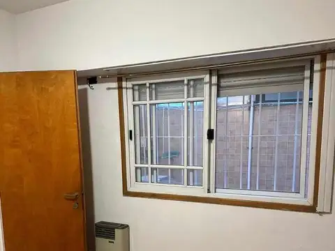 Depto Tipo Casa en Venta de 1 dormitorio