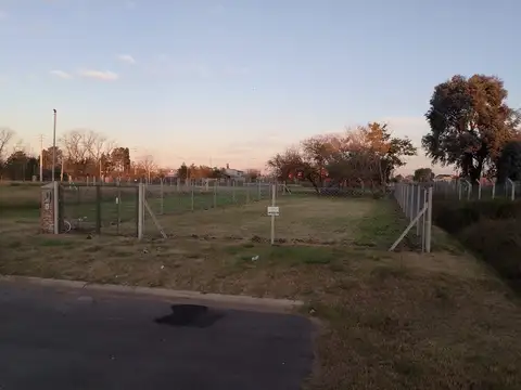 Terreno - Venta - Argentina, Pilar del Este - Guastavino 3000