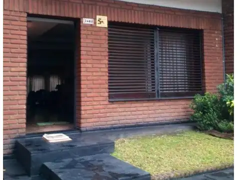 Casa con patio y pileta