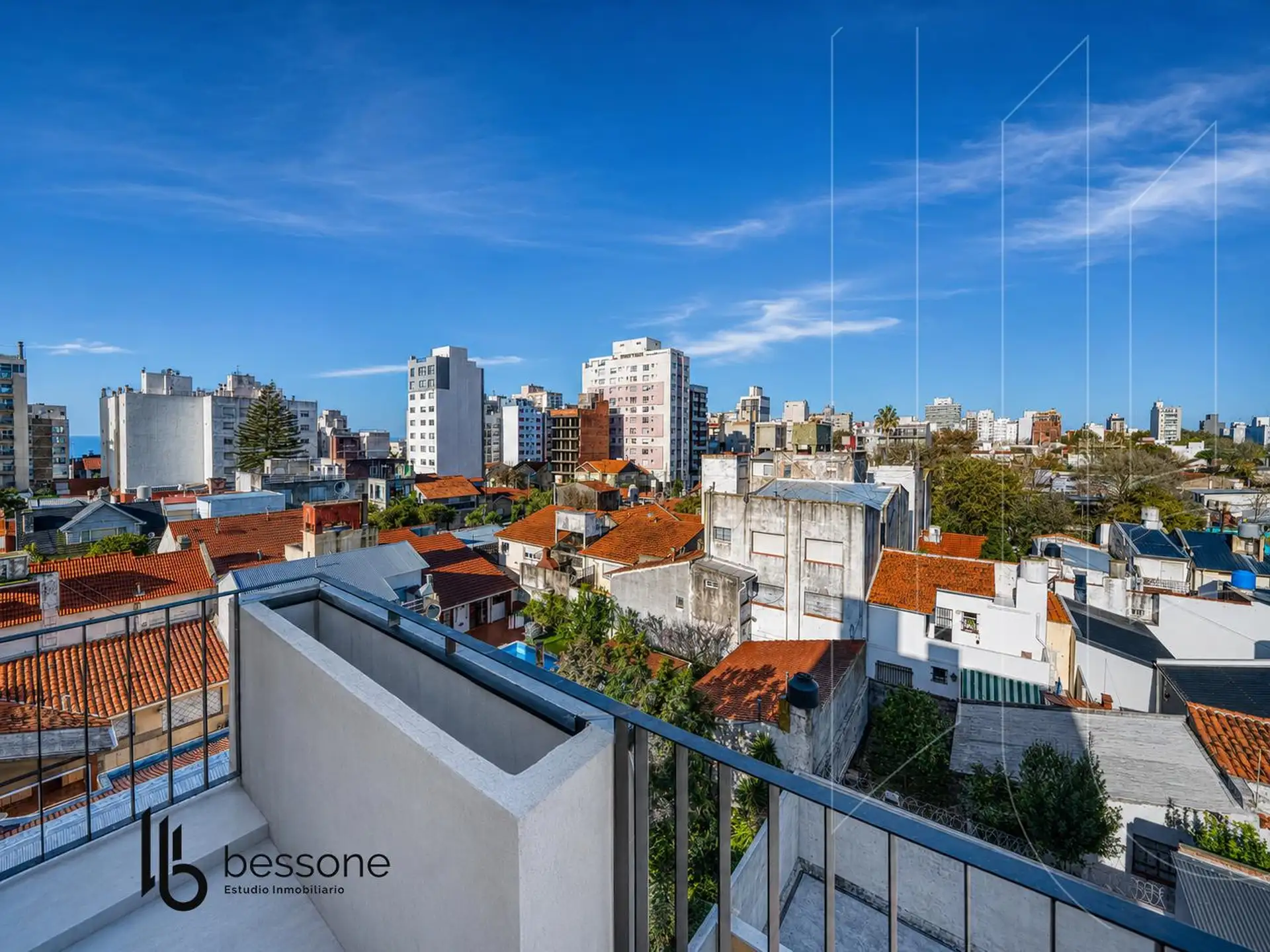 Depto 2 amb, 60m² con cochera — La Perla Sur