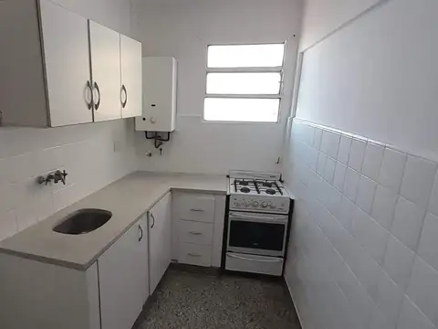 Departamento en Alquiler en Caballito, $ 600.000