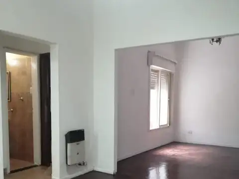 Depto Tipo Casa en Venta en Lomas de Zamora, USD 72.000