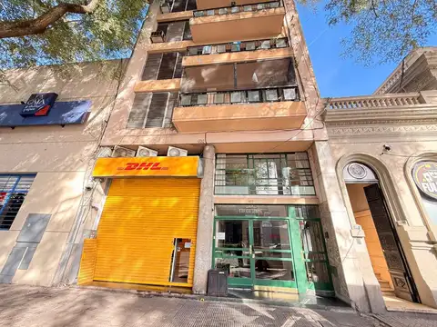 AV PELLEGRINI AL 1000 ALQUILER OFICINA/LOCAL ENTRE PISO EN ROSARIO BARRIO ABASTO