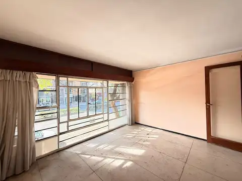 AV PELLEGRINI AL 1000 ALQUILER OFICINA/LOCAL ENTRE PISO EN ROSARIO BARRIO ABASTO
