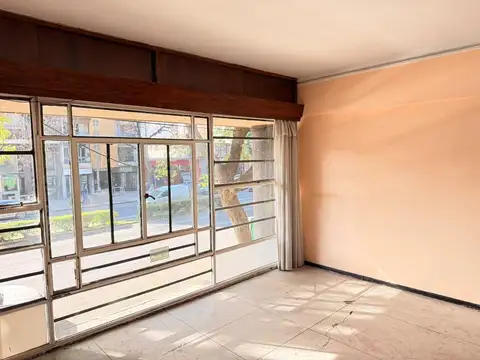 Oficina en Alquiler al Norte
