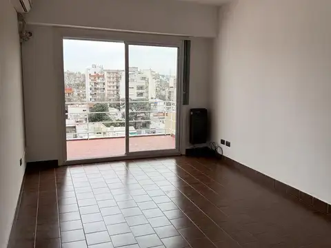 Departamento en Alquiler en Monte Castro, $ 850.000