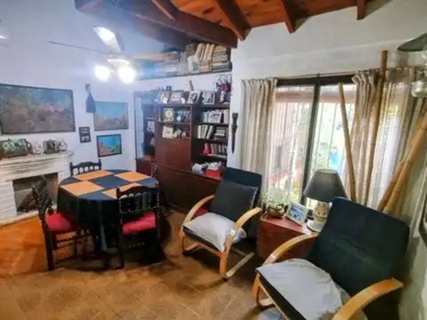 VENTA CASA 4 AMB TEMPERLEY APTO CREDITO PATIO COCH