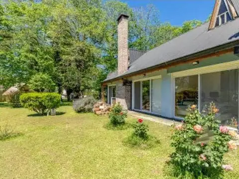 Casa en Venta al Sudeste