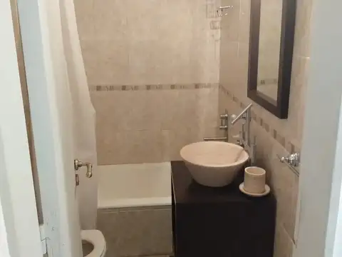 DUEÑO ALQUILA ESPECTACULAR 2 AMBIENTES FRENTE