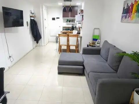 Venta monoambiente 37 m mas Balcon. SUM Jardin y Pileta