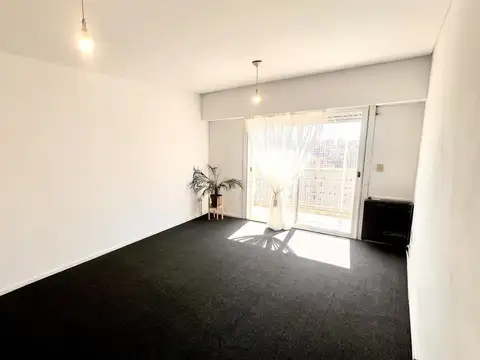 Departamento en Alquiler con 1 cocheras