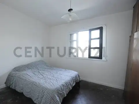 General Campos 1000, Piso 0