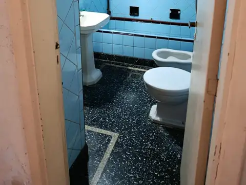 Casa 3 Ambientes Oportunidad a Refaccionar