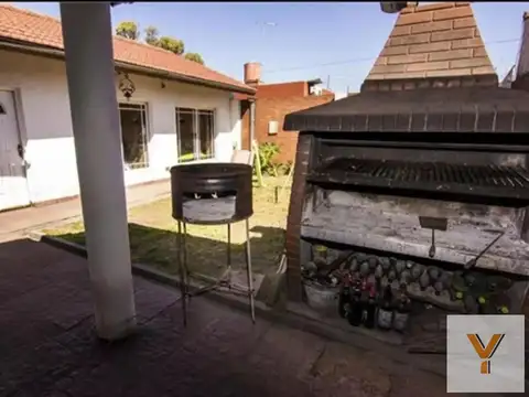 Casa en Venta en Villa Santos Tesei, USD 150.000