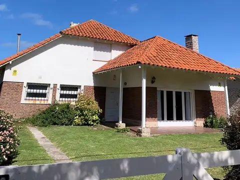 Casa en Venta en Miramar, USD 190.000