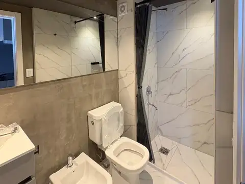 Departamento en Alquiler con 1 cochera