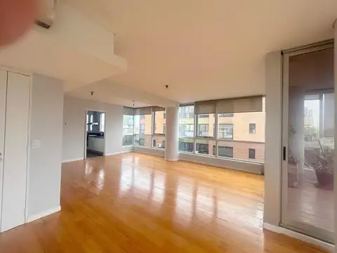 Departamento en Venta de 4 dormitorios