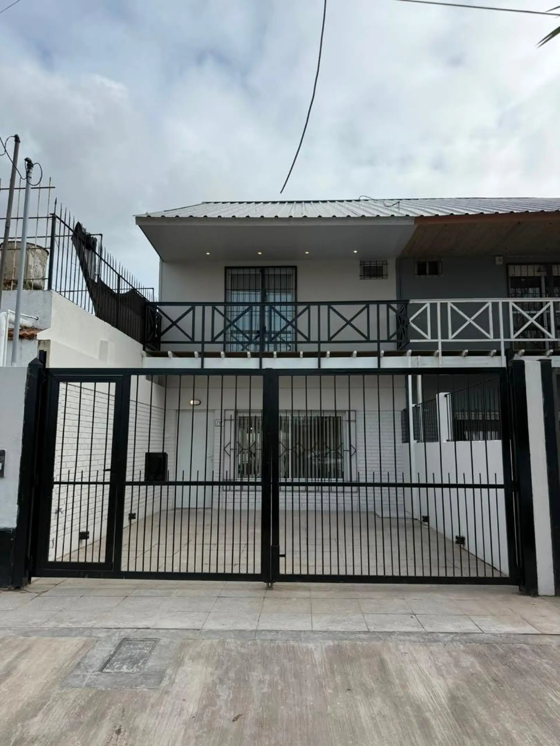 Dúplex 4 ambientes con cochera