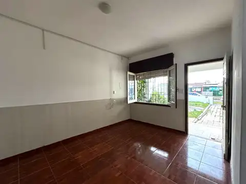 Casa 2 dormitorios PIEDRAS BLANCAS