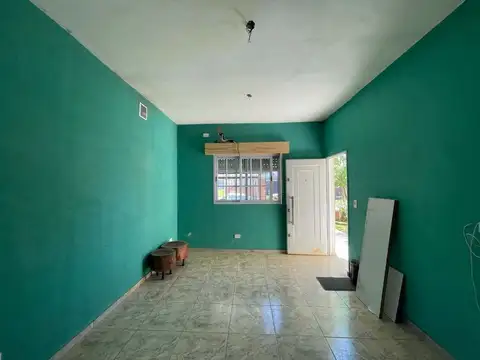 Casa 3 ambientes con 2 baños