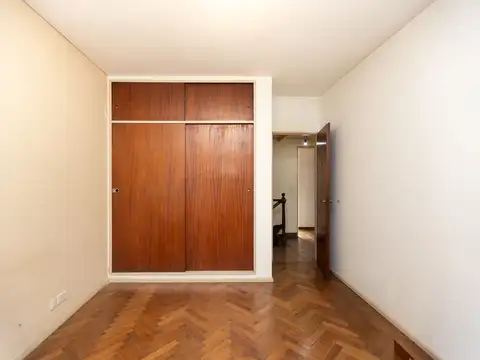 VENTA CASA 6 AMB. JARDIN VILLA SARMIENTO PERMUTA