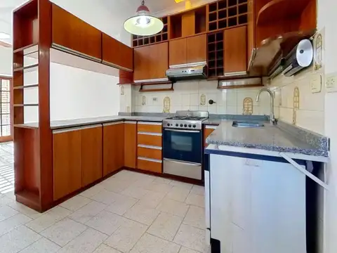Casa en Venta en La Plata, USD 249.000
