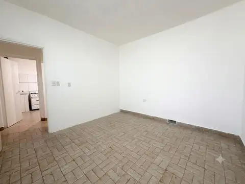 Depto Tipo Casa 2 ambientes con 1 baño