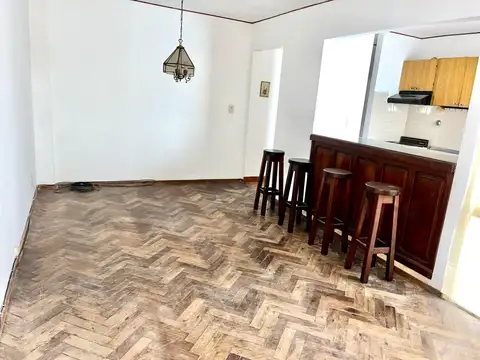 Zeballos 600