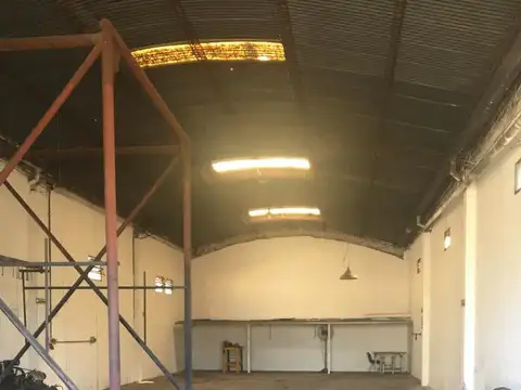 Alquiler galpón Zona Eva Perón y Circunvalación Fisherton Rosario Santa Fe