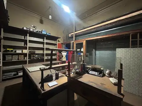 Avenida Caseros 1300