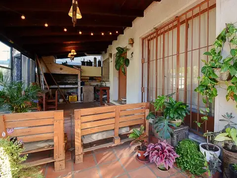 Avenida Luis Alberto de Herrera 4600