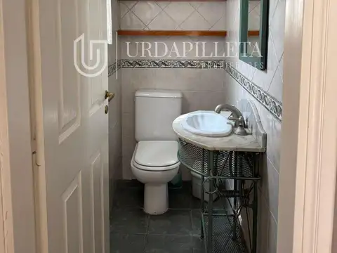 Casa en Alquiler de 4 dormitorios