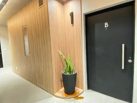 Doctor Juan Felipe Aranguren 2700, Piso 1